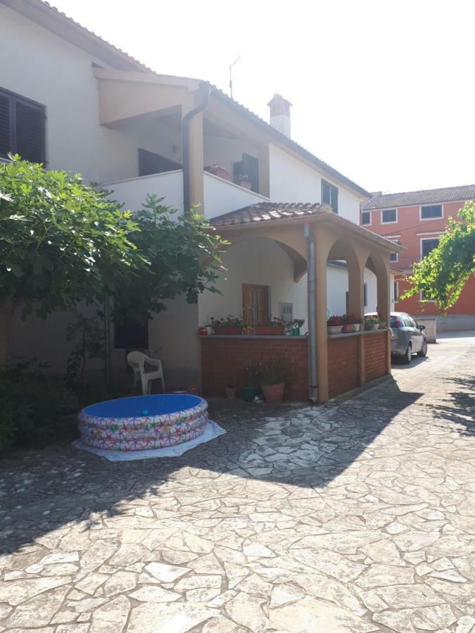 Appartement Lili à Rovinj Extérieur photo