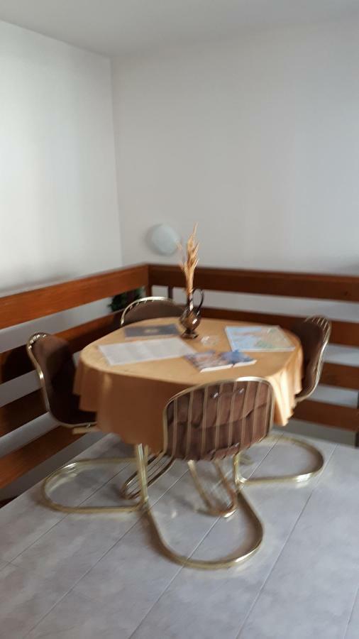 Appartement Lili à Rovinj Extérieur photo