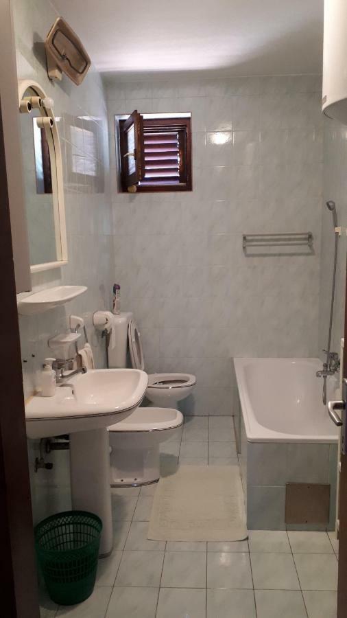 Appartement Lili à Rovinj Extérieur photo