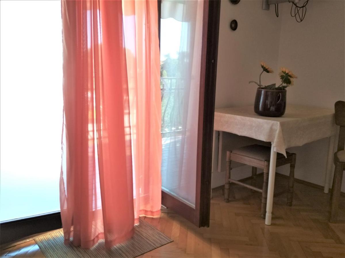 Appartement Lili à Rovinj Extérieur photo